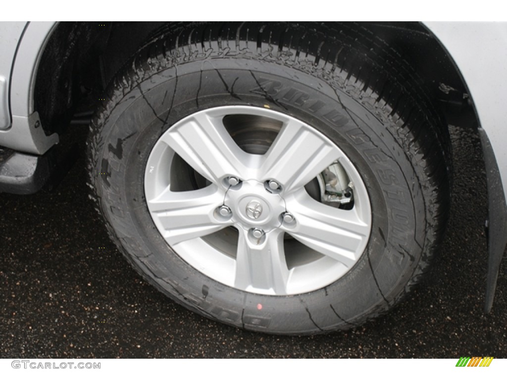 2013 Toyota Land Cruiser Standard Land Cruiser Model Wheel Photo #63367508