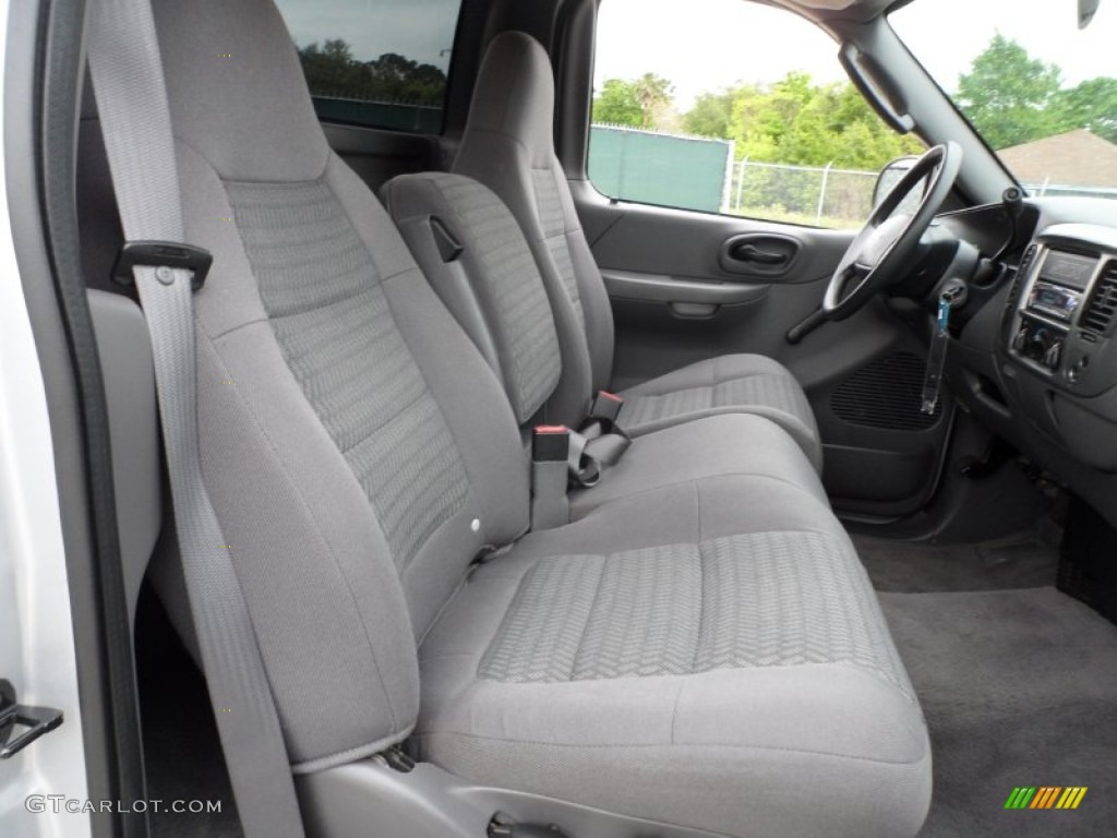2004 F150 STX Heritage Regular Cab - Silver Metallic / Heritage Graphite Grey photo #28