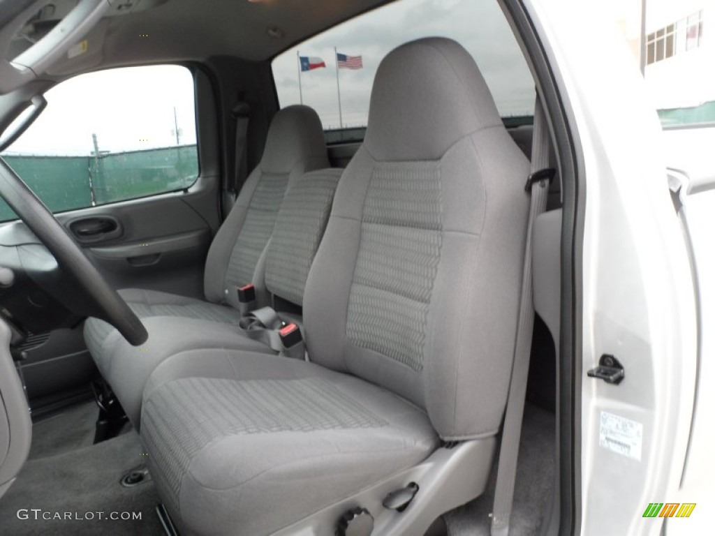 2004 F150 STX Heritage Regular Cab - Silver Metallic / Heritage Graphite Grey photo #33