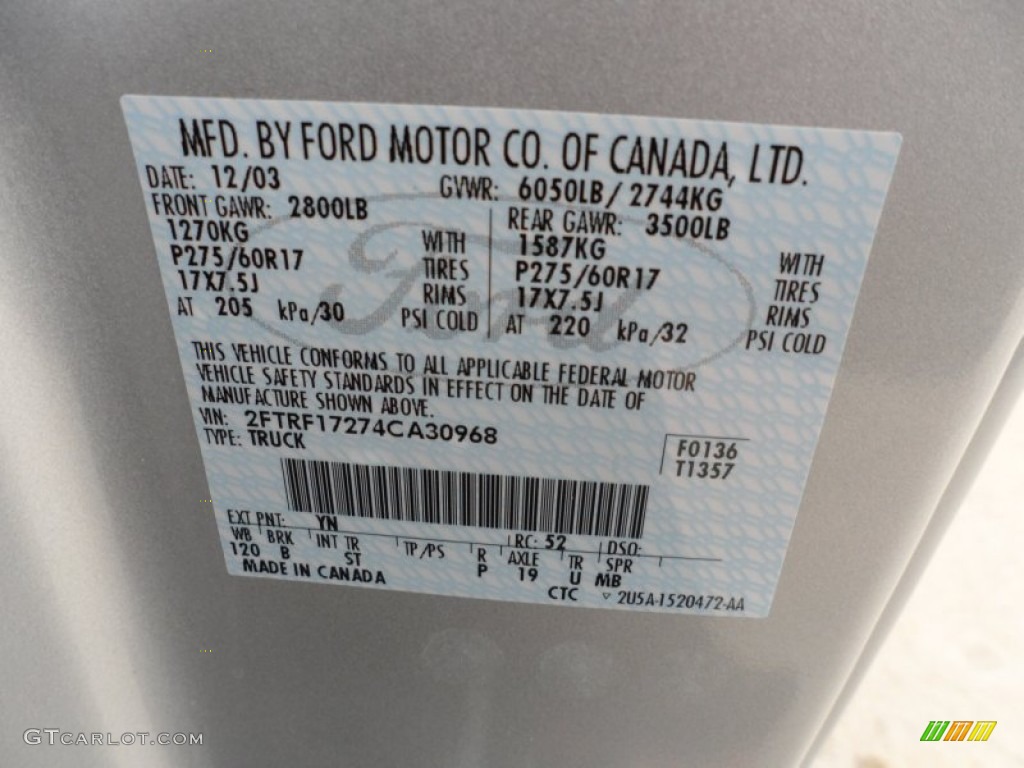 2004 F150 STX Heritage Regular Cab - Silver Metallic / Heritage Graphite Grey photo #42
