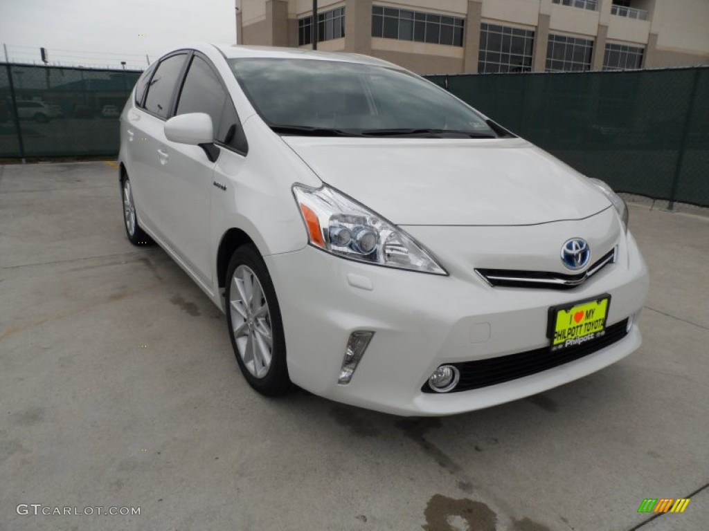 Blizzard White Pearl Toyota Prius v