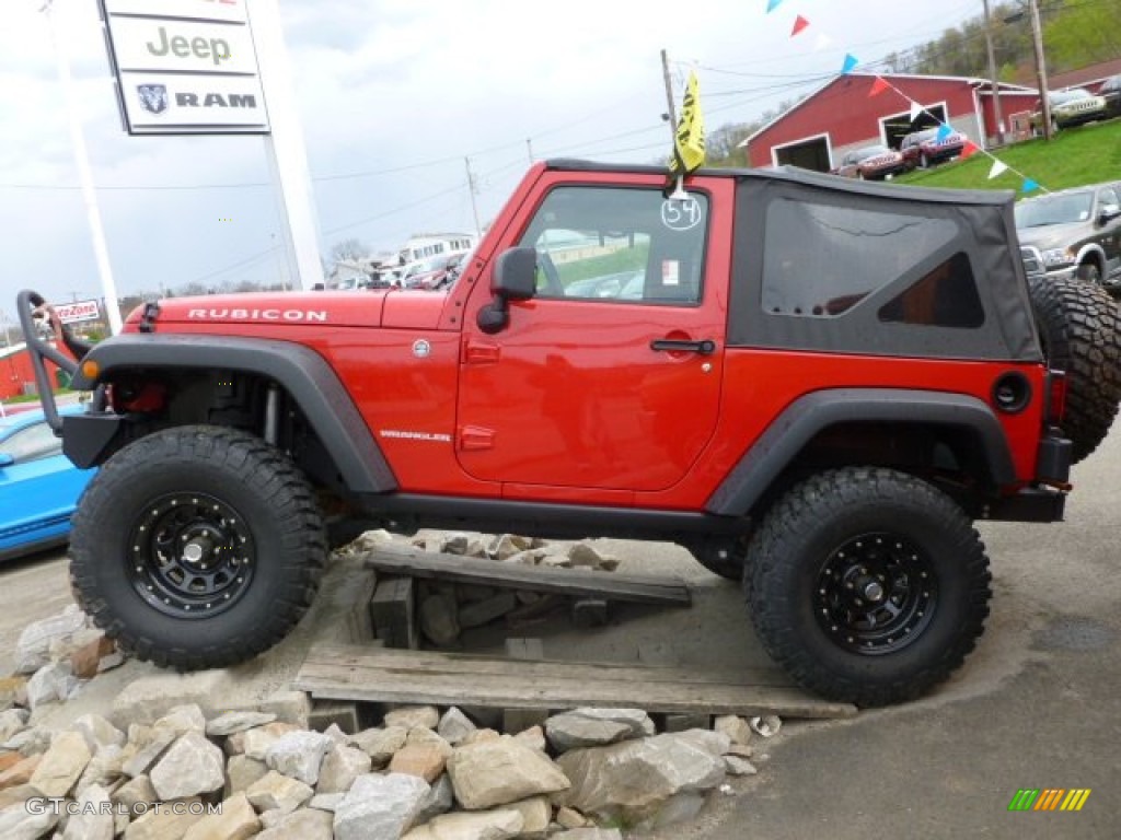 2011 Wrangler Rubicon 4x4 - Flame Red / Black photo #7