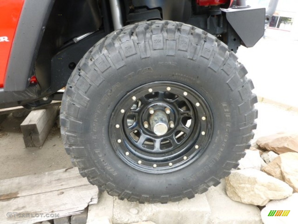 2011 Wrangler Rubicon 4x4 - Flame Red / Black photo #16