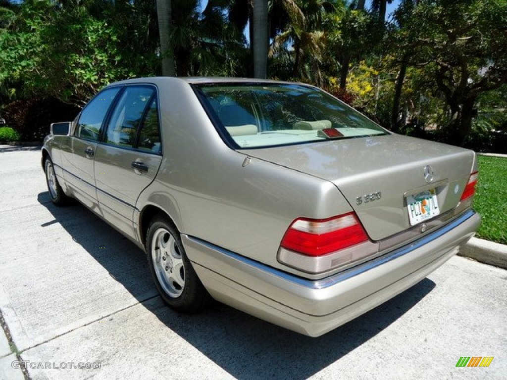 1999 S 320 Sedan - Smoke Silver Metallic / Parchment photo #4