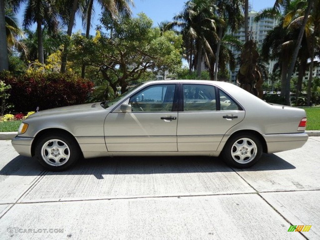 1999 S 320 Sedan - Smoke Silver Metallic / Parchment photo #5