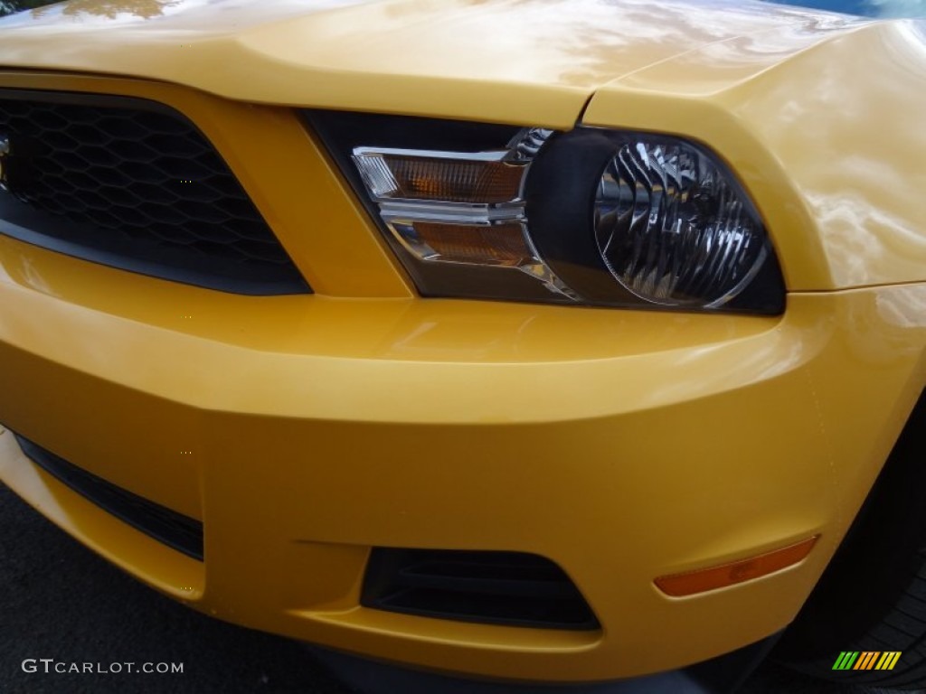 2012 Mustang V6 Convertible - Yellow Blaze Metallic Tri-Coat / Charcoal Black photo #6