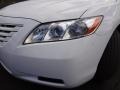 Super White - Camry LE Photo No. 6