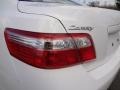 Super White - Camry LE Photo No. 7