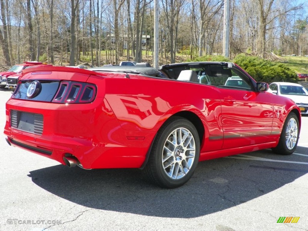 2013 Mustang V6 Premium Convertible - Race Red / Charcoal Black photo #28