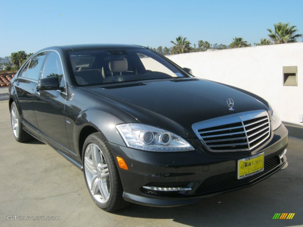 2012 S 550 Sedan - Magnetite Black Metallic / Sahara Beige/Black photo #1