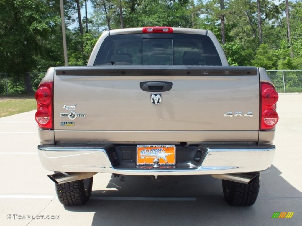 2008 Ram 1500 Lone Star Edition Quad Cab 4x4 - Light Khaki Metallic / Khaki photo #6