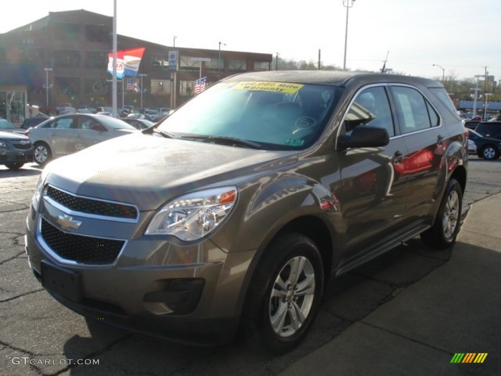 2010 Equinox LS AWD - Mocha Steel Metallic / Jet Black/Light Titanium photo #4