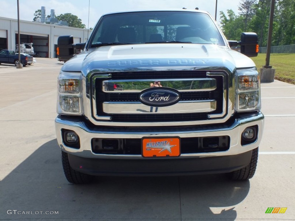 2012 F250 Super Duty Lariat Crew Cab 4x4 - Ingot Silver Metallic / Black photo #10