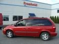 Inferno Red Crystal Pearl - Caravan SXT Photo No. 3
