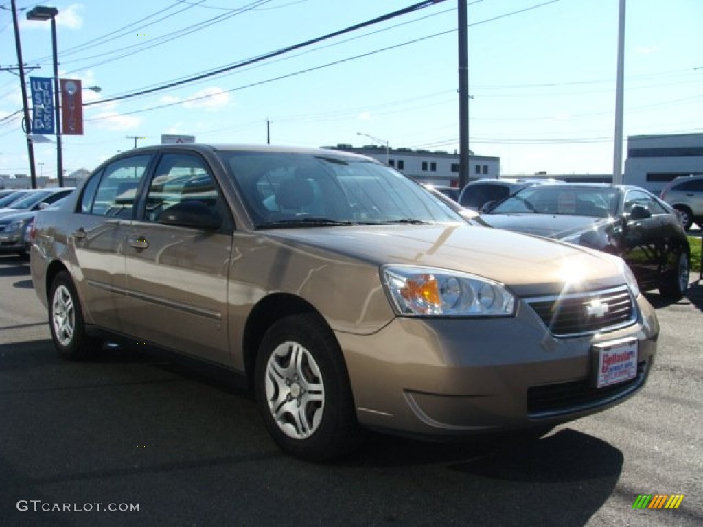 2007 Malibu LS Sedan - Amber Bronze Metallic / Cashmere Beige photo #3