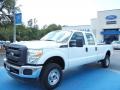Oxford White - F350 Super Duty XL Crew Cab 4x4 Photo No. 1