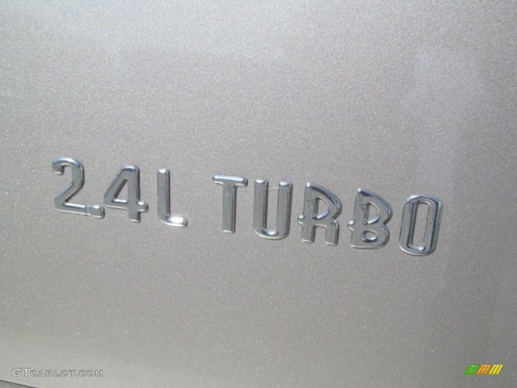 2004 Chrysler PT Cruiser Touring Turbo Marks and Logos Photos