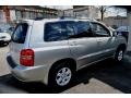 2002 Millennium Silver Metallic Toyota Highlander V6 4WD  photo #2