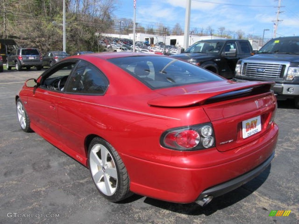 2006 GTO Coupe - Spice Red Metallic / Black photo #5