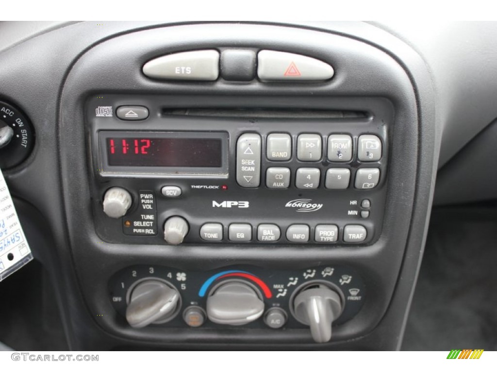 2004 Pontiac Grand Am GT Coupe Audio System Photo #63396784