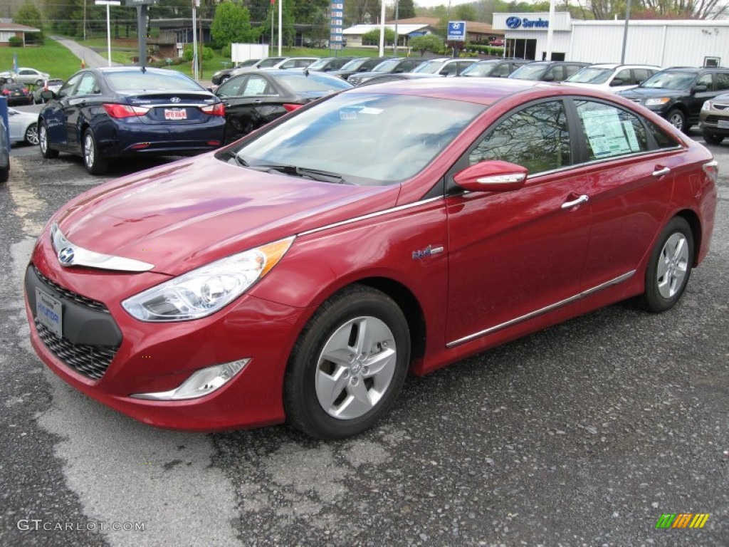 2011 Sonata Hybrid - Venetian Red / Camel photo #2