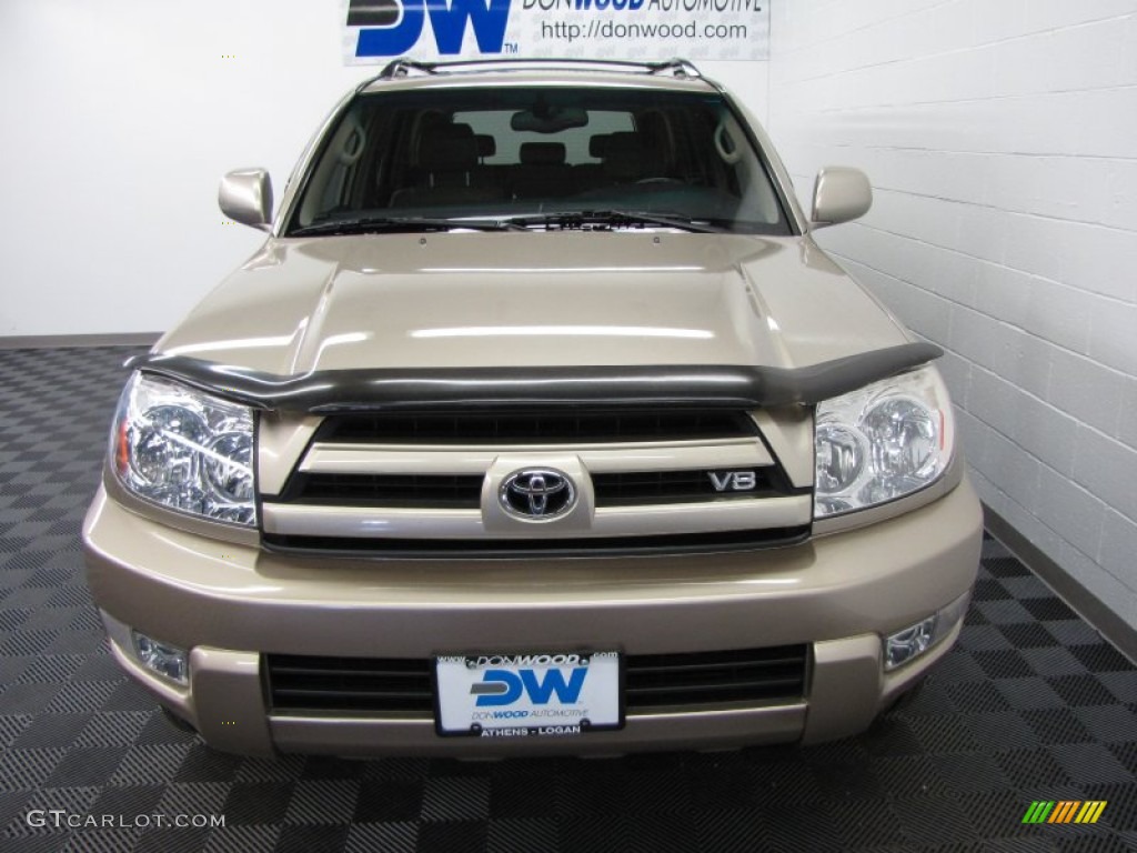 2005 4Runner Limited 4x4 - Dorado Gold Pearl / Taupe photo #7