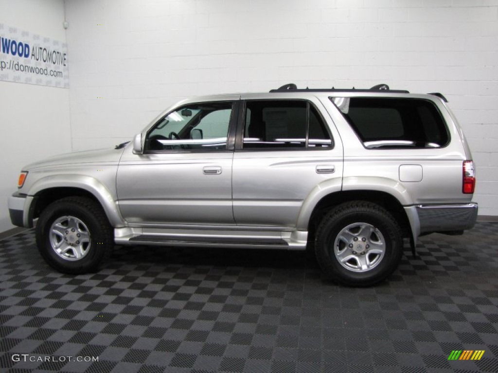 2001 4Runner SR5 4x4 - Millennium Silver Metallic / Gray photo #6