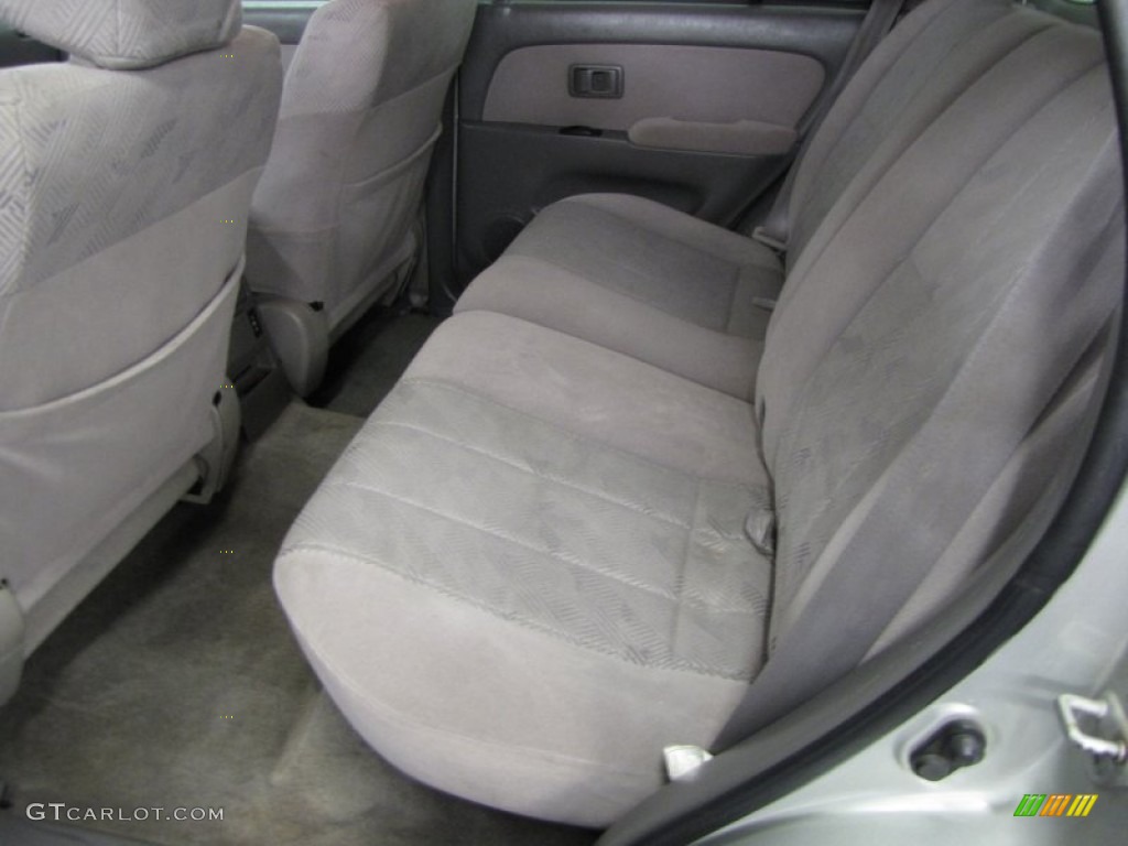 2001 4Runner SR5 4x4 - Millennium Silver Metallic / Gray photo #17