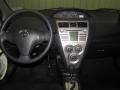 Polar White - Yaris Sedan Photo No. 13