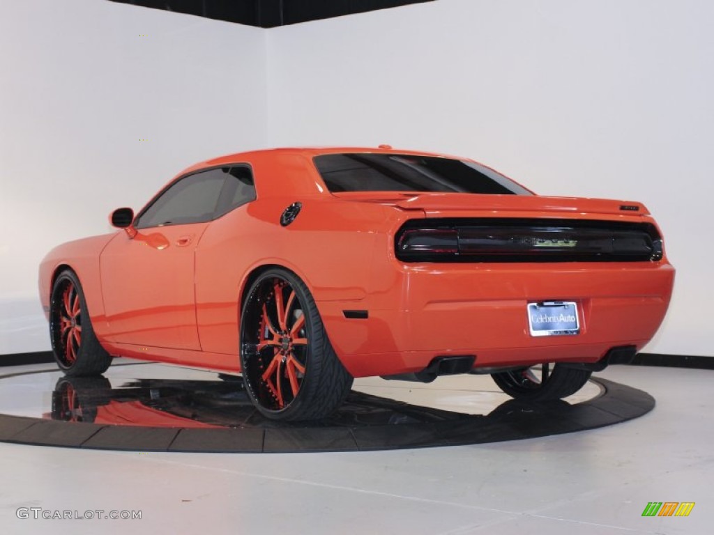 2008 Challenger SRT8 - HEMI Orange / Dark Slate Gray photo #5