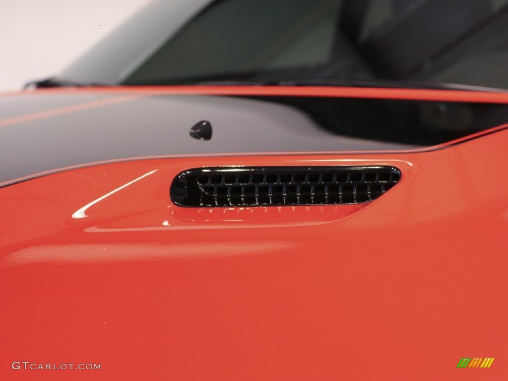 2008 Challenger SRT8 - HEMI Orange / Dark Slate Gray photo #17