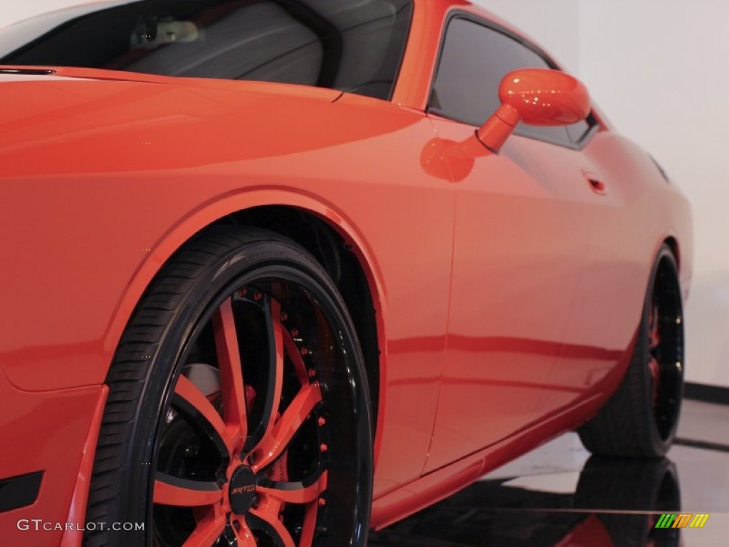 2008 Challenger SRT8 - HEMI Orange / Dark Slate Gray photo #19