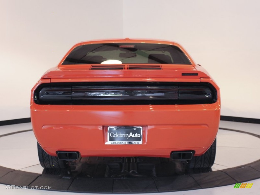 2008 Challenger SRT8 - HEMI Orange / Dark Slate Gray photo #32