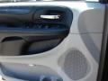 Dark Charcoal Pearl - Grand Caravan Mainstreet Photo No. 15