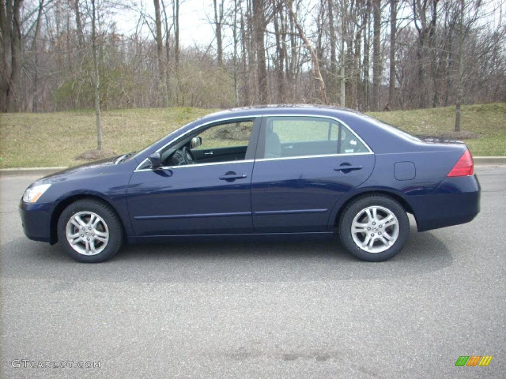 2006 Accord SE Sedan - Royal Blue Pearl / Gray photo #6