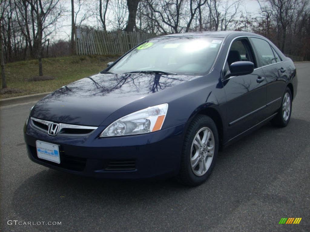 2006 Accord SE Sedan - Royal Blue Pearl / Gray photo #7