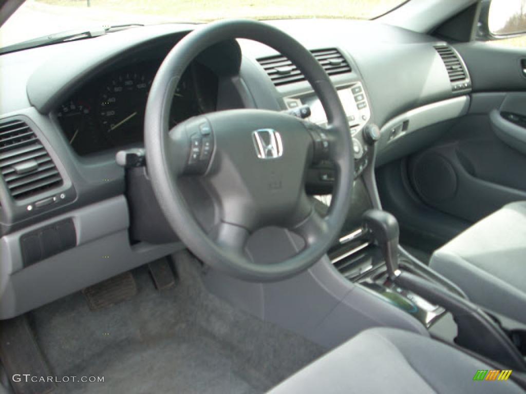 2006 Accord SE Sedan - Royal Blue Pearl / Gray photo #10