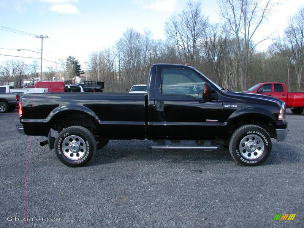Black 2005 Ford F350 Super Duty XLT Regular Cab 4x4 Exterior Photo #63408965