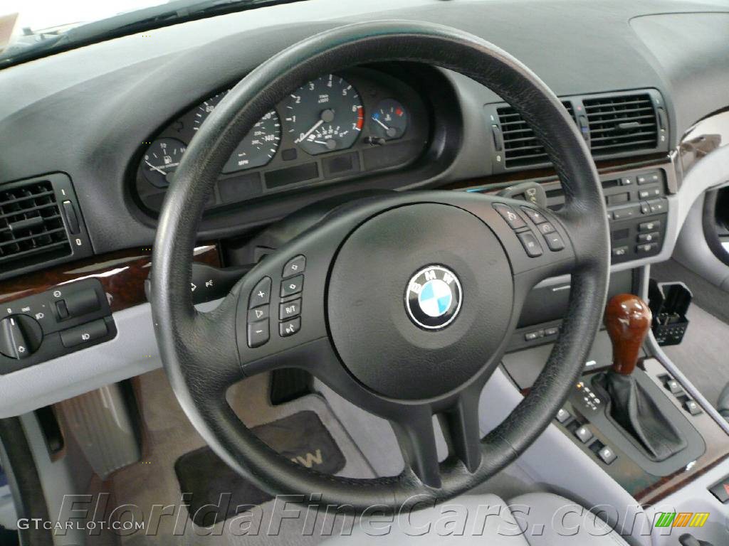 2001 3 Series 325i Convertible - Black Sapphire Metallic / Grey photo #17