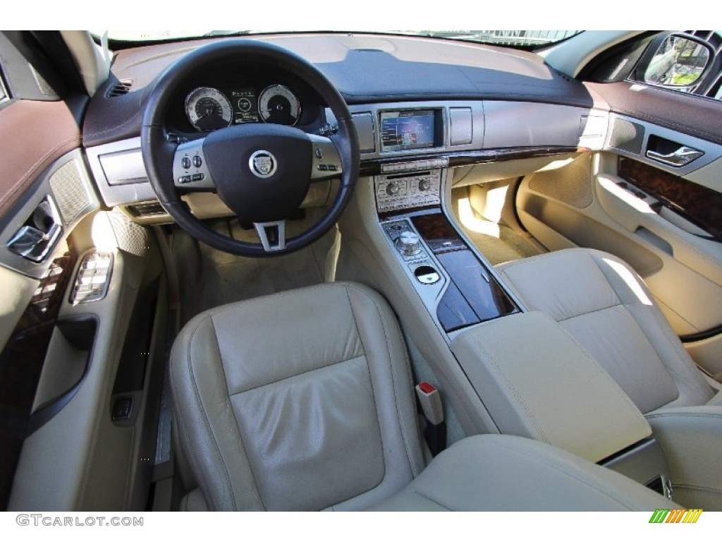 Champagne/Truffle Interior 2009 Jaguar XF Luxury Photo #63410567