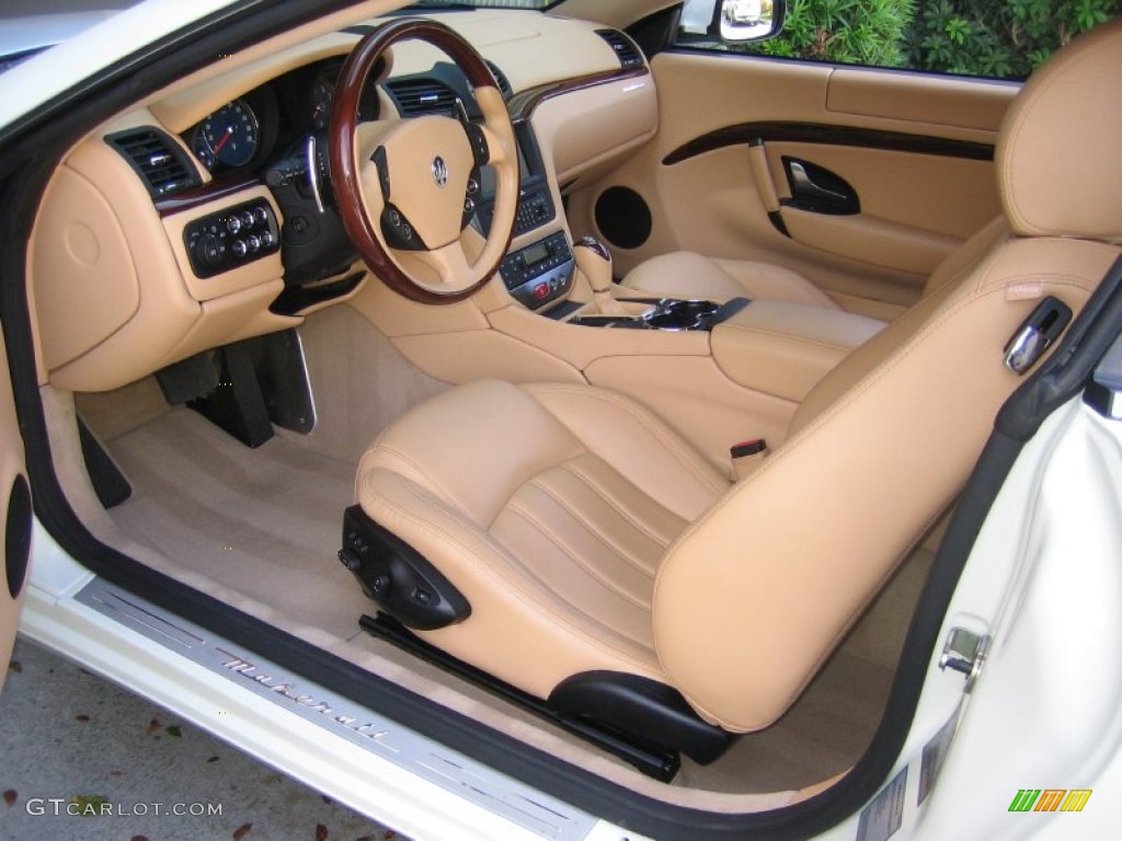 Beige Interior 2008 Maserati GranTurismo Standard GranTurismo Model Photo #63412457