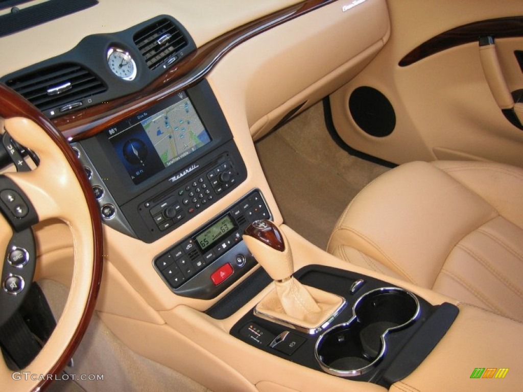 2008 Maserati GranTurismo Standard GranTurismo Model Controls Photo #63412623