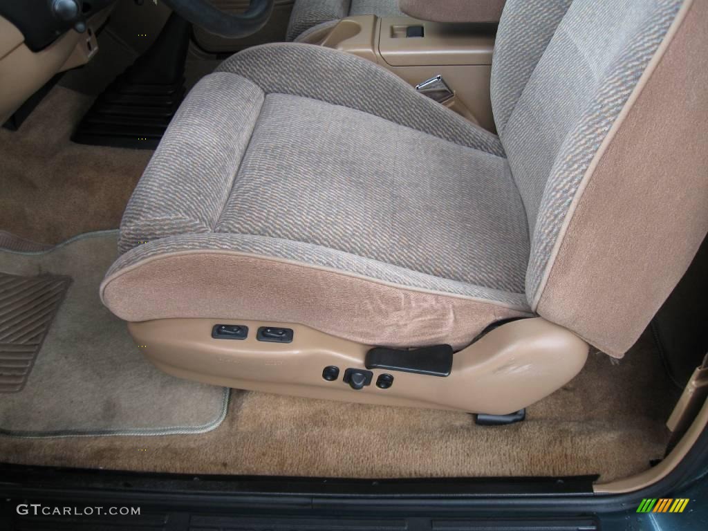 1996 Ranger XLT SuperCab - Cayman Pearl Metallic / Beige photo #12