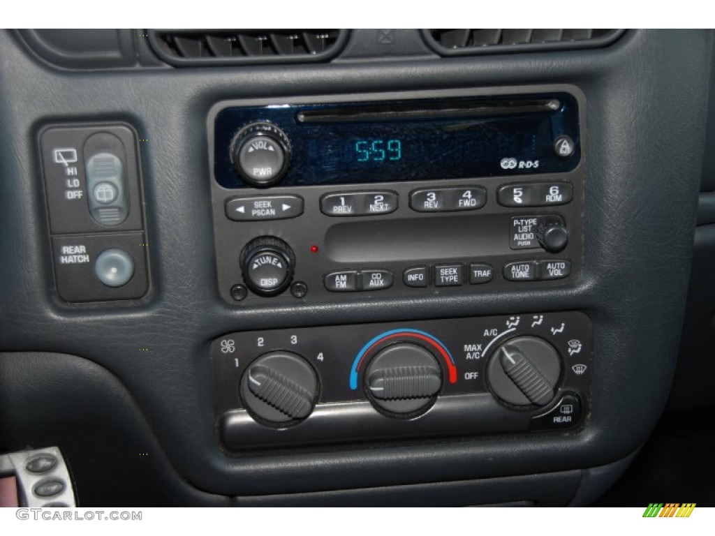 2002 Chevrolet Blazer Xtreme Controls Photo #63416756