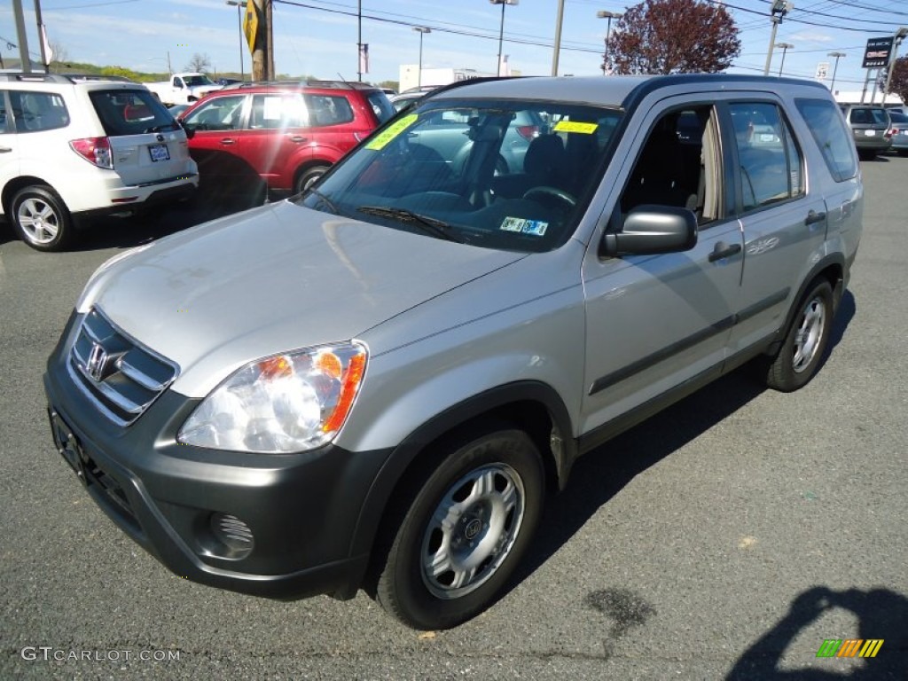 2006 CR-V LX - Alabaster Silver Metallic / Black photo #2