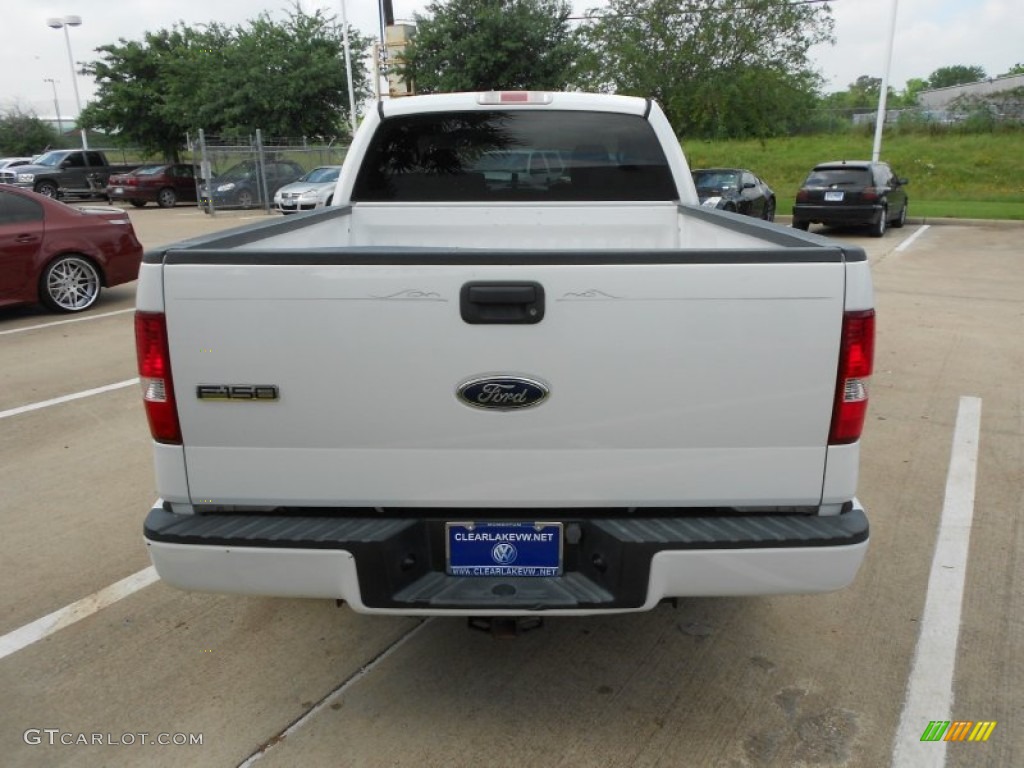 2004 F150 STX SuperCab - Oxford White / Medium/Dark Flint photo #6