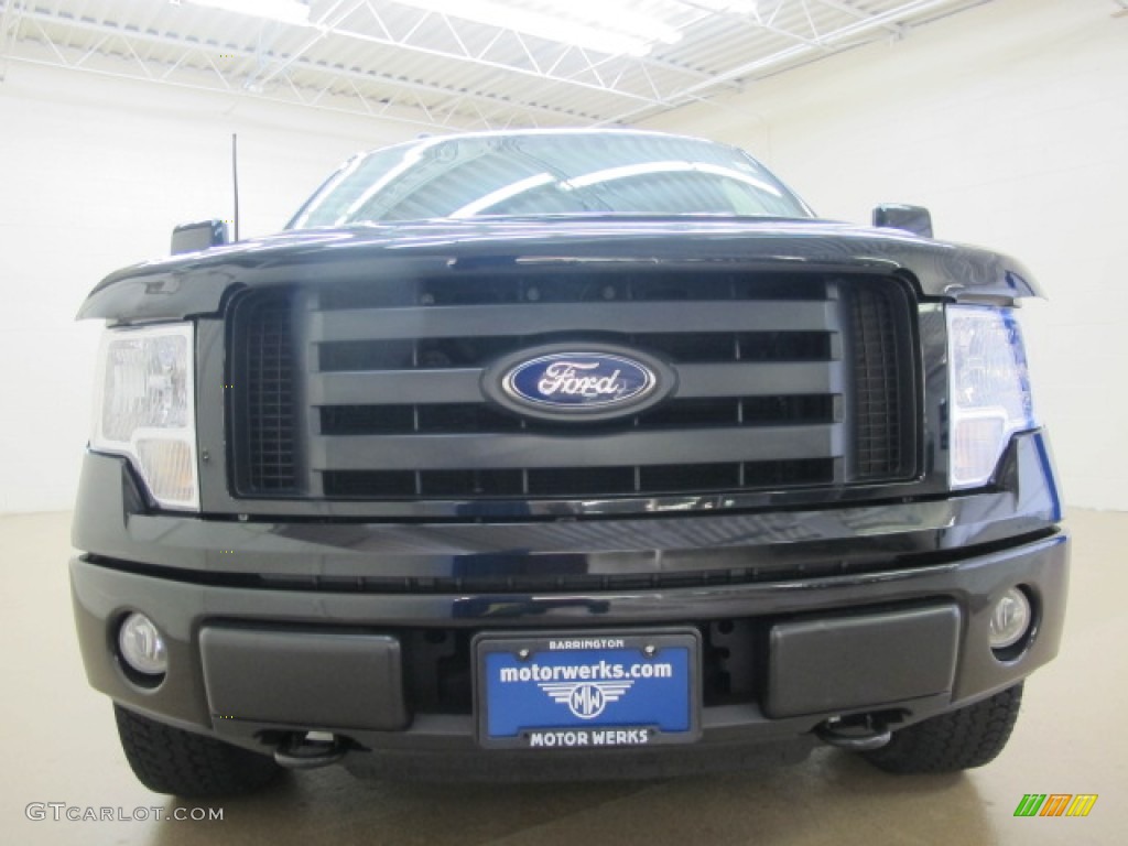 2010 F150 FX4 SuperCab 4x4 - Tuxedo Black / Black photo #3