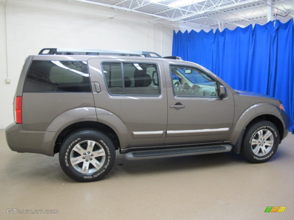 2008 Pathfinder LE 4x4 - Mocha / Cafe Latte photo #10