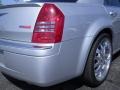 Bright Silver Metallic - 300 C HEMI Photo No. 10