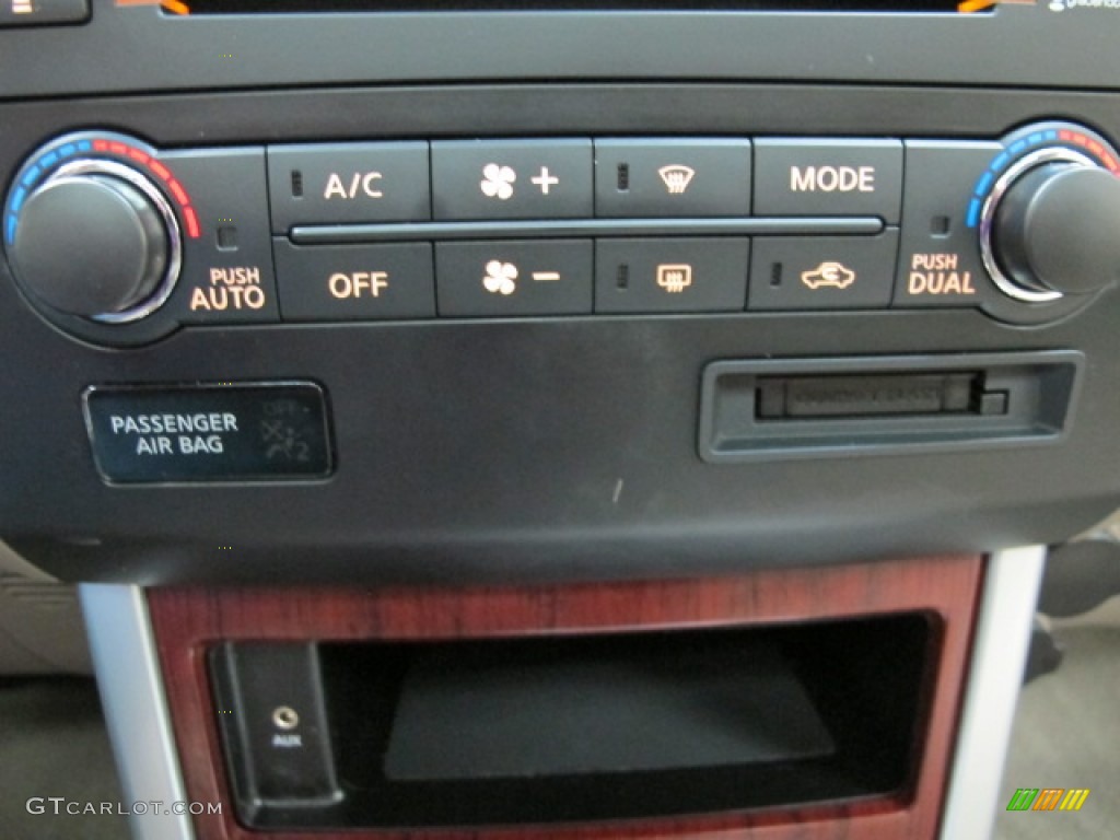 2008 Pathfinder LE 4x4 - Mocha / Cafe Latte photo #34